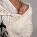 כפתור תואם למנשא לפנים גלויות